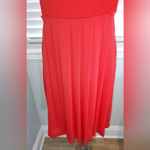 Ann Taylor Petite Bright Orange Sleeveless Fitted Dress NWT - Picture 5 of 9